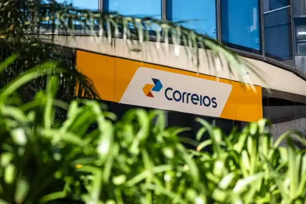 Correios formalizam proposta para captar novo empréstimo de R$ 7 bilhões com bancos privados