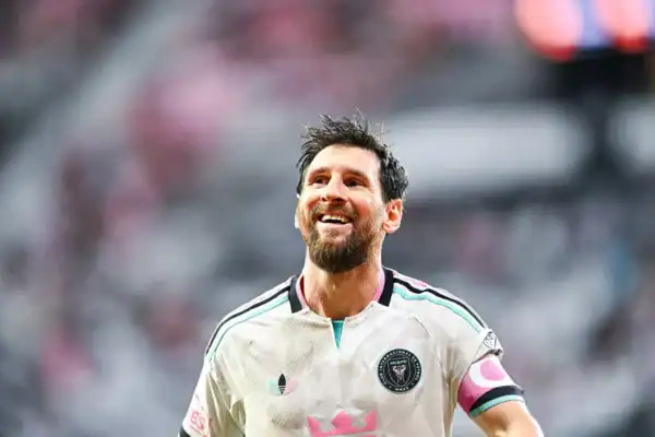 Messi anota golaço em empate do Inter Miami na MLS