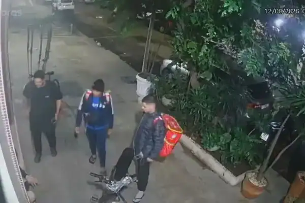 Justiça torna réus cinco acusados por espancamento e morte de ciclista em Copacabana