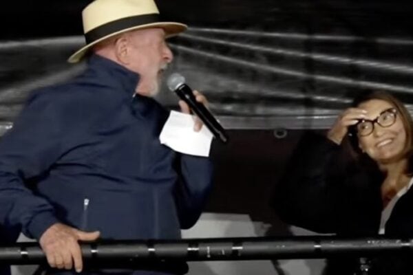 Lula confunde novamente Janja com Marisa em evento em Guarulhos