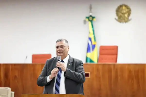 Dino nega suspensão de liminar que restringe publicidade de bets em MG; tema ultrapassa bons costumes