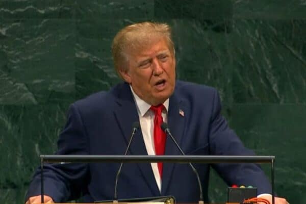 Trump compara cartéis de drogas ao Estado Islâmico em discurso na ONU
