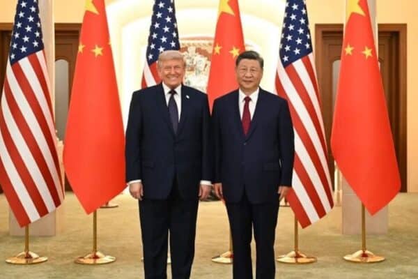Trump vai protelar regulação da IA com a China sob influência de Meta e Nvidia