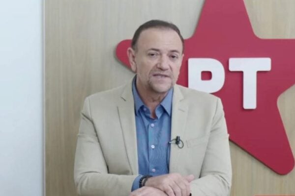 Atual Poder Judiciário não nos representa, diz presidente do PT