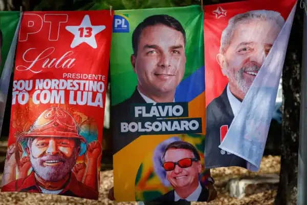 Datafolha: rejeição de Lula e Flávio cai de 47% para 45%, mantendo empate