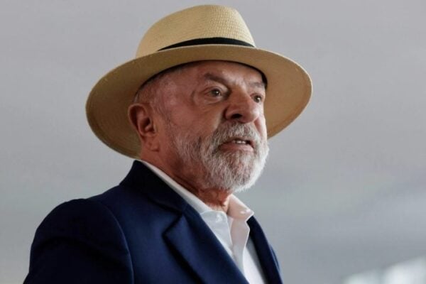 Lula anuncia banimento das bets e elabora pacote para renegociação de dívidas