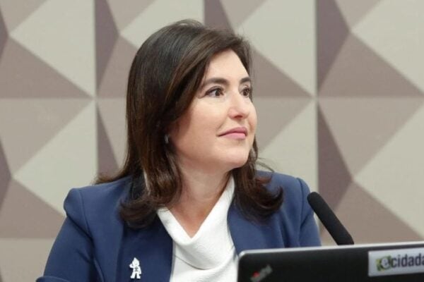 Tebet exclui Lula, Haddad e Marina de 1 milhão de panfletos eleitorais